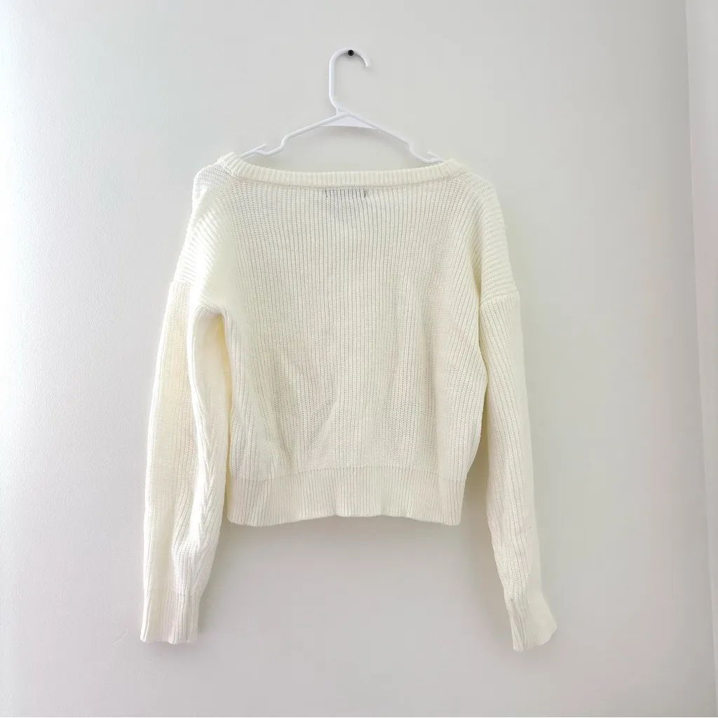 Zaful white v neck sweater - Image 3