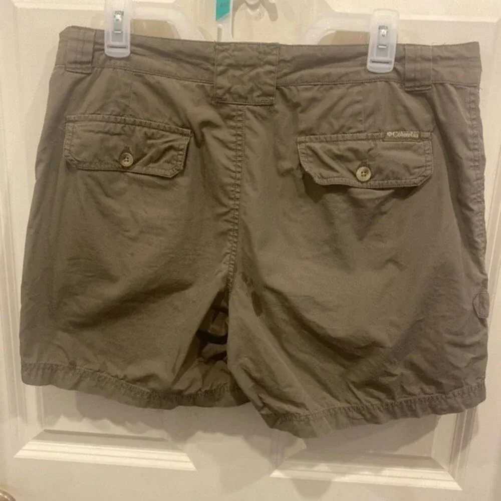 Columbia Women’s Khaki‎ Shorts Hiking Walking Light Weight - Size 12 - Image 4