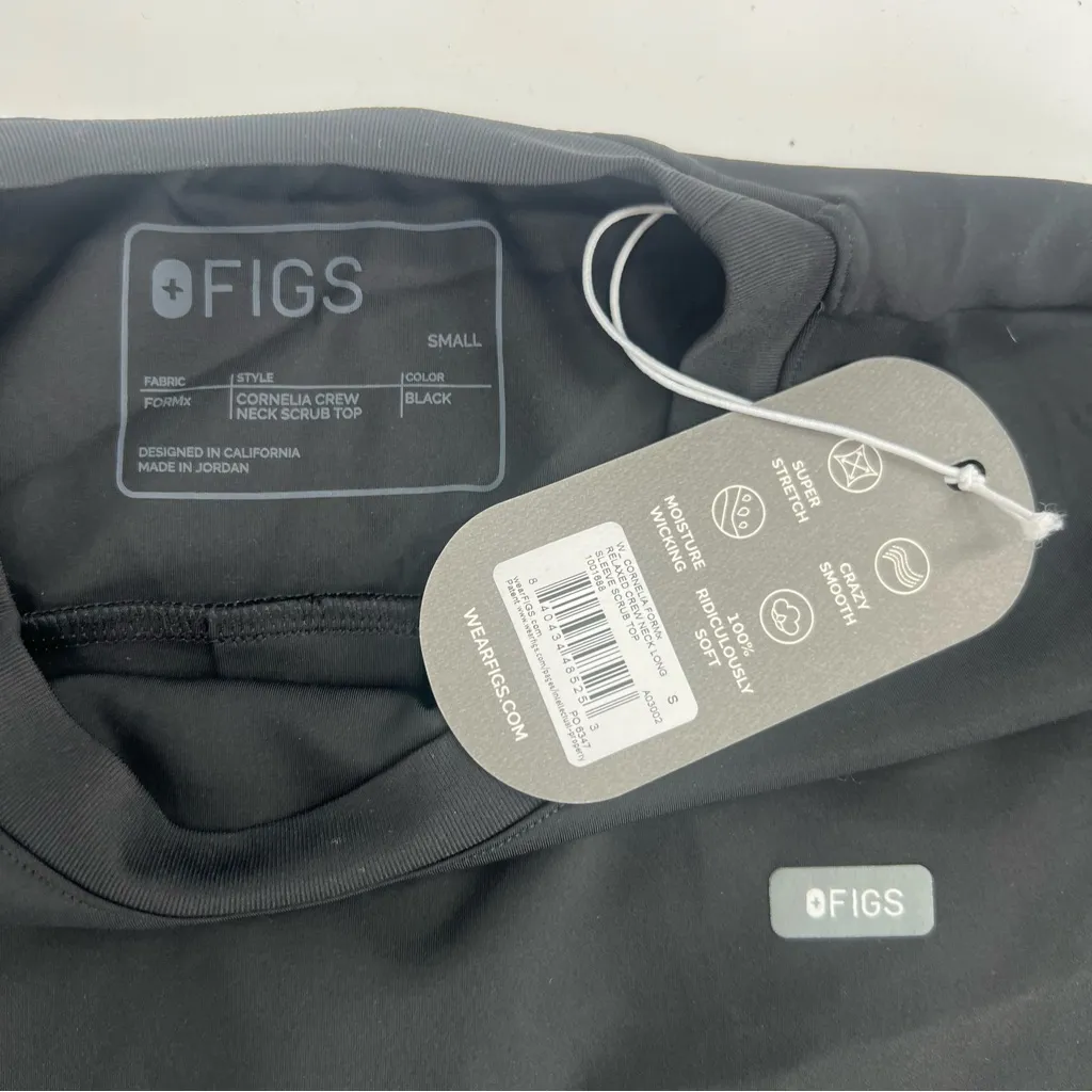 NWT Figs Cornelia FORMx Crewneck scrub Top black sz S - Image 3
