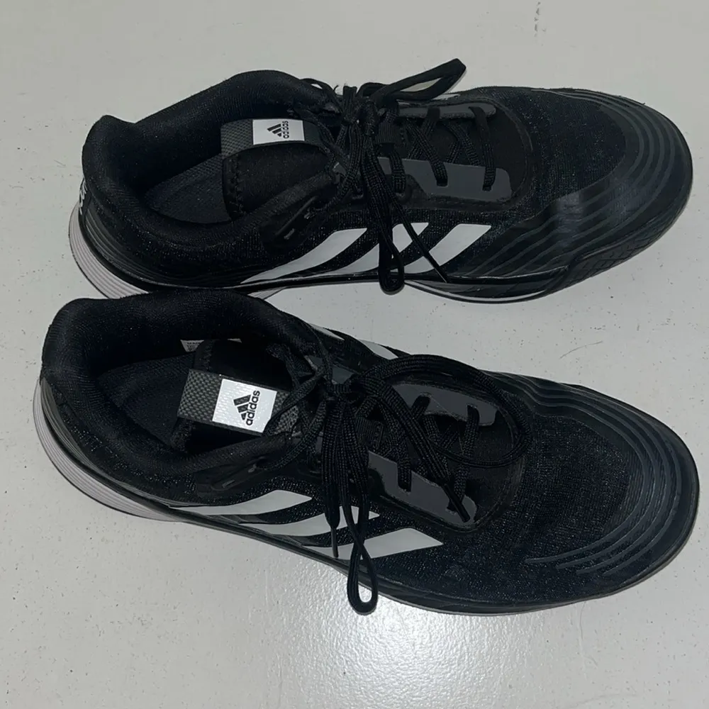 Adidas Bounce Volleyball Athletic shoes Black & white - Image 5