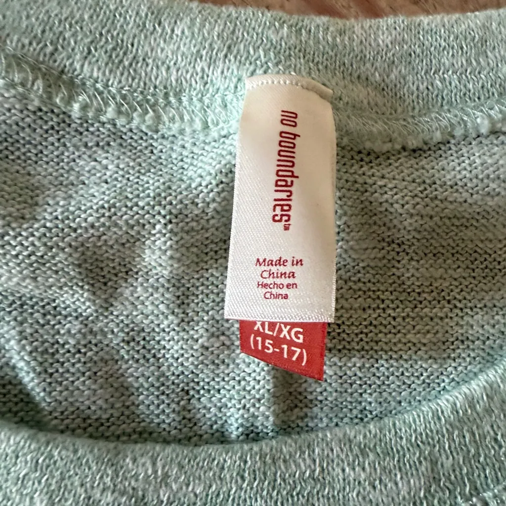 No Boundaries Light Green Knit Top size XL - Image 2