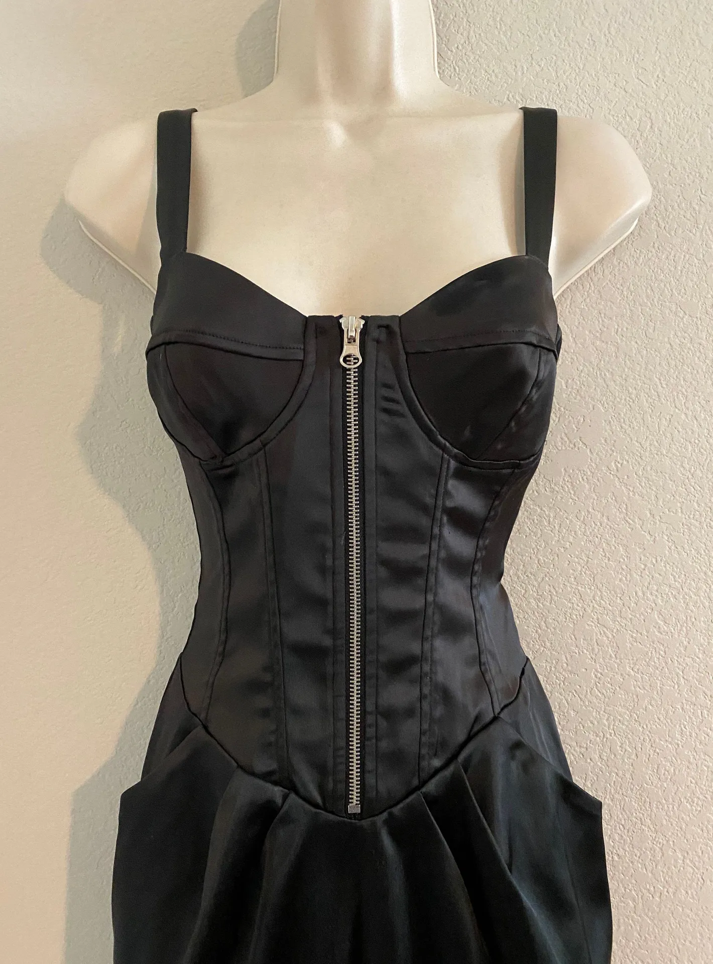 NWOT  bustiers/corset zip up style dress. Sz 4 - Image 2