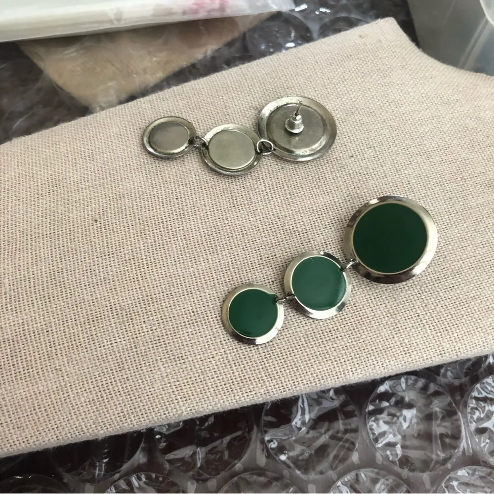 Vintage Dangle Pierced Earrings - Image 3