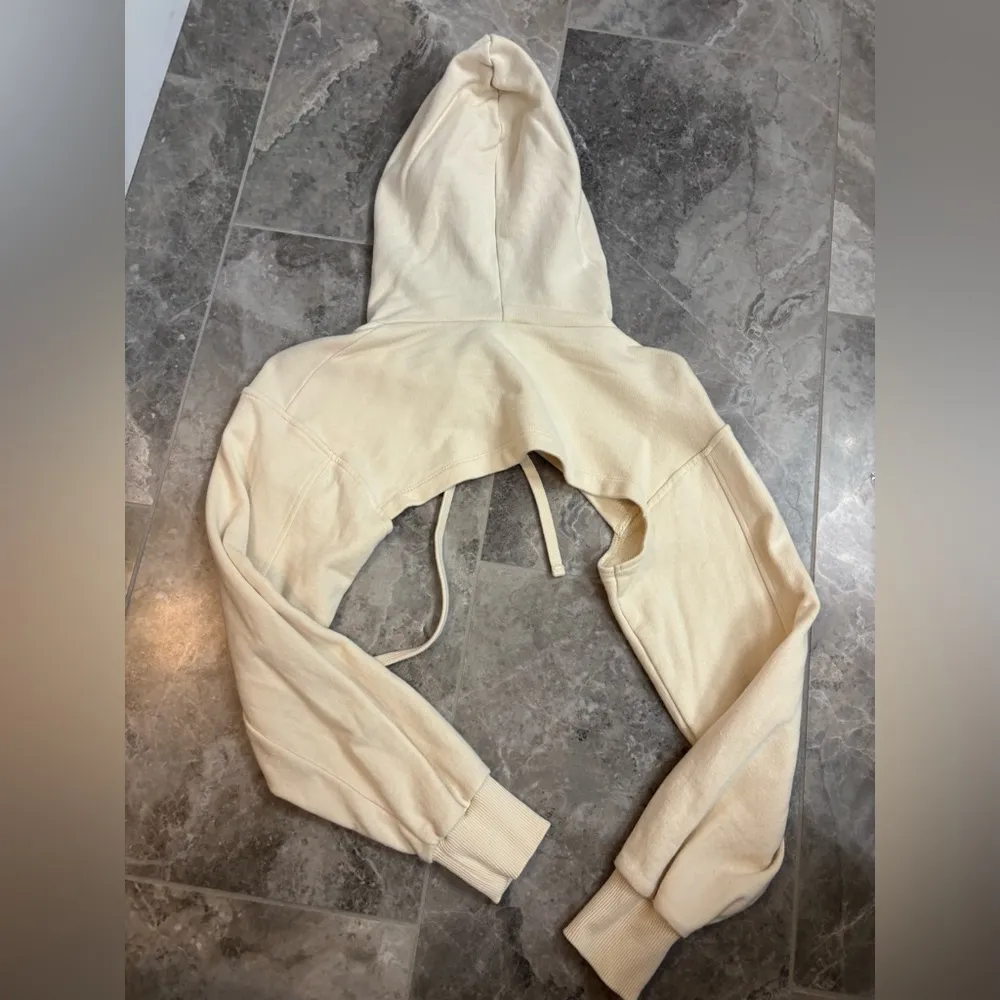 zara sweatshirt - Image 3