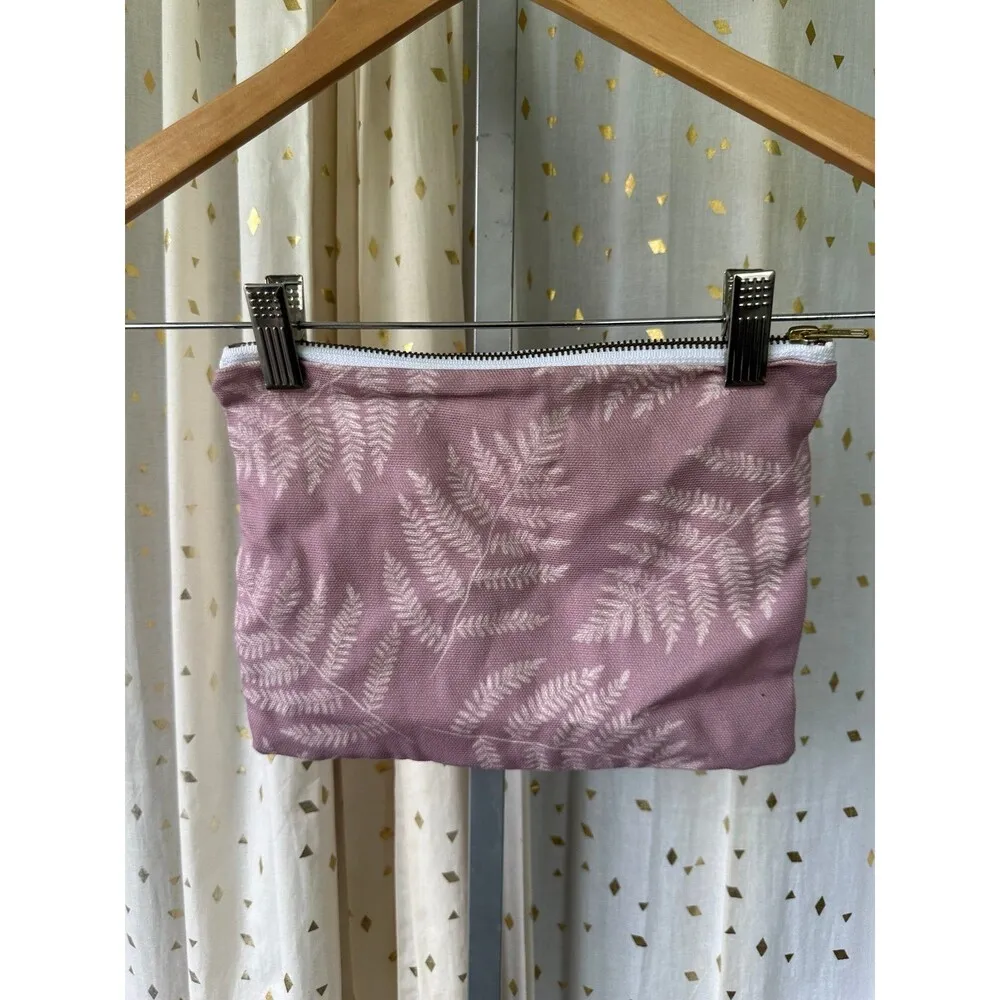Handmade Designs By La'i Hawaiian Aloha Kupukupu Fern Leaves Cosmetic Zipper Bag Purple - Image 3