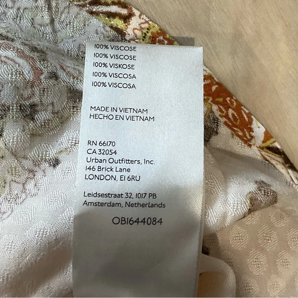 Free People Summer Halter Top Size Large - Image 8