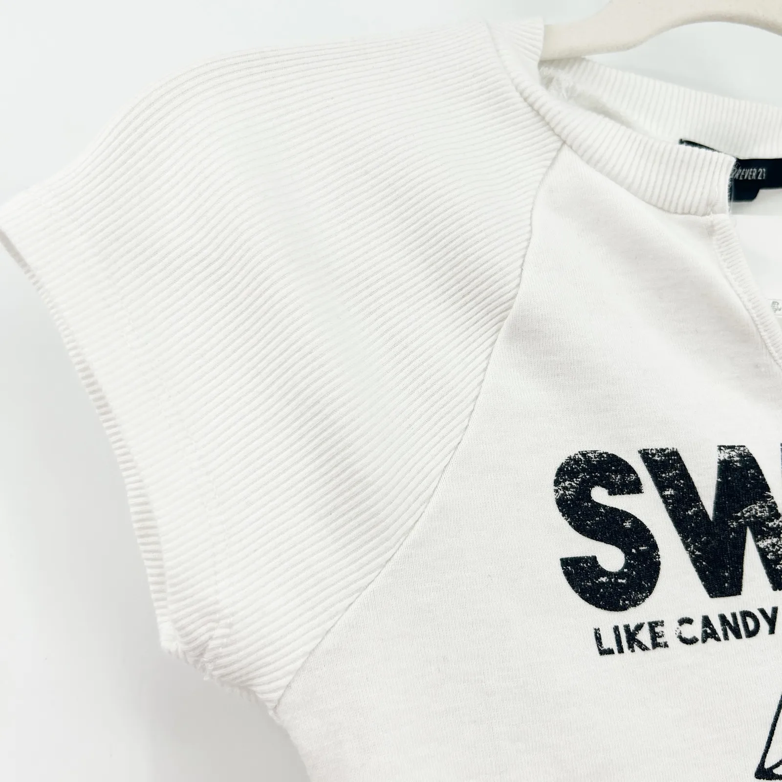 NWT‎ Forever 21 Sweet Like Candy Cherry Graphic Crop Top White Baby Tee Size S - Image 3