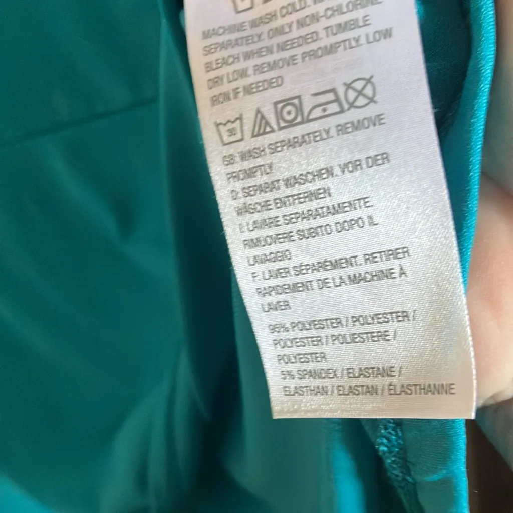 FINAL MARKDOWN Susan graver Turquoise Top medium - Image 3