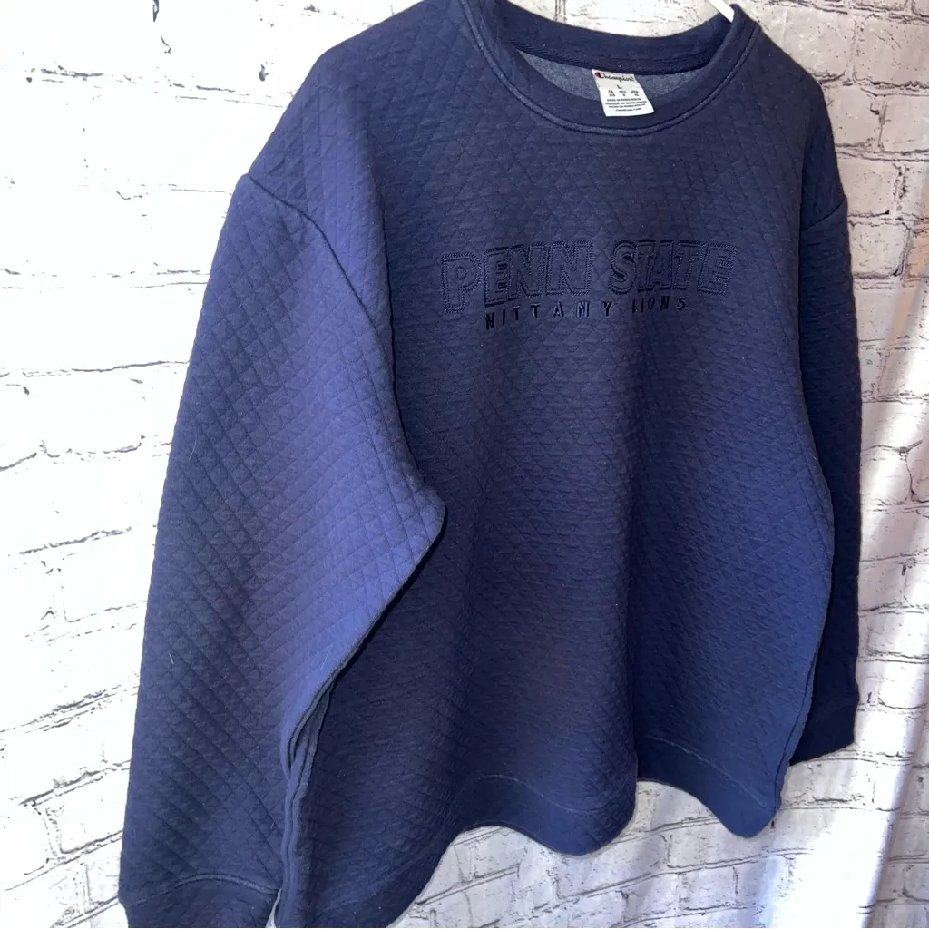 Penn State Champion‎ Quilted Navy Blue Embroidered Sweatshirt Size Large - Image 3