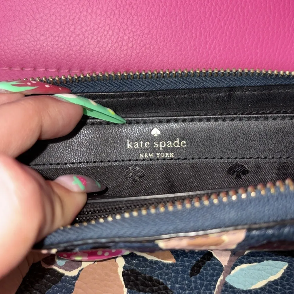 Kate Spade Briar Lane Paper Rose Wallet - Image 5