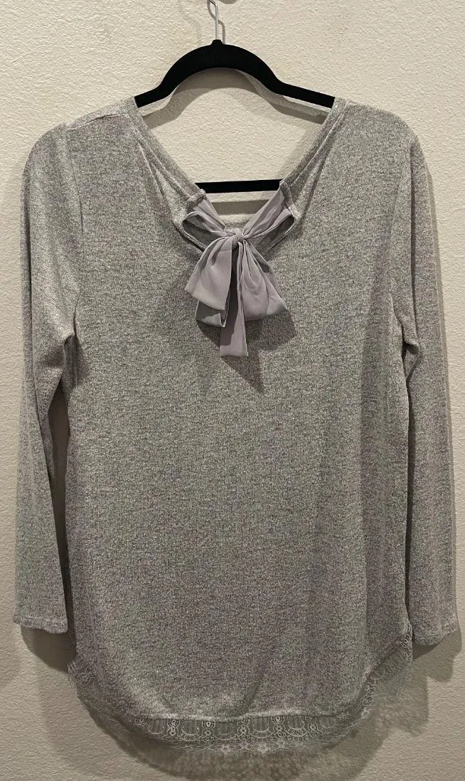 Sparkle Gray Lace Tie Back Long Sleeve Blouse - Image 5