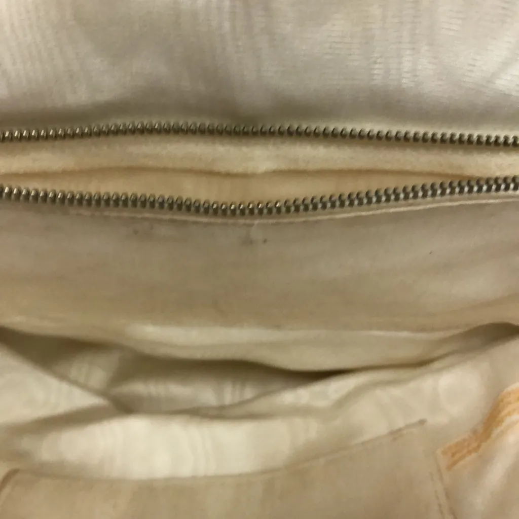 Vintage exclusively for Broadway stores white‎ beaded bag gold accents 10” x 8” White - Image 8