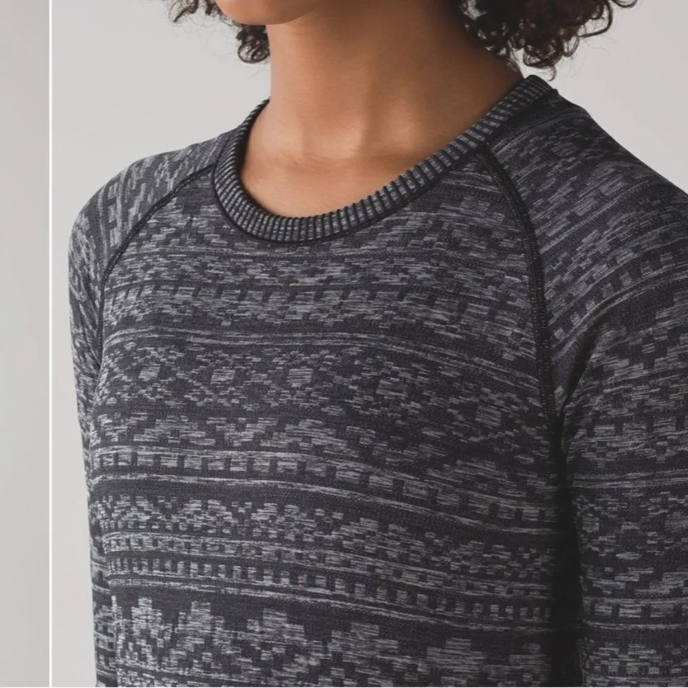 Lululemon Rest Less Pullover Heathered Black - Image 3