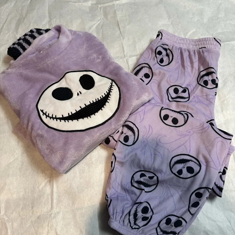 Disney Lavender Sleepwear Set - Image 4