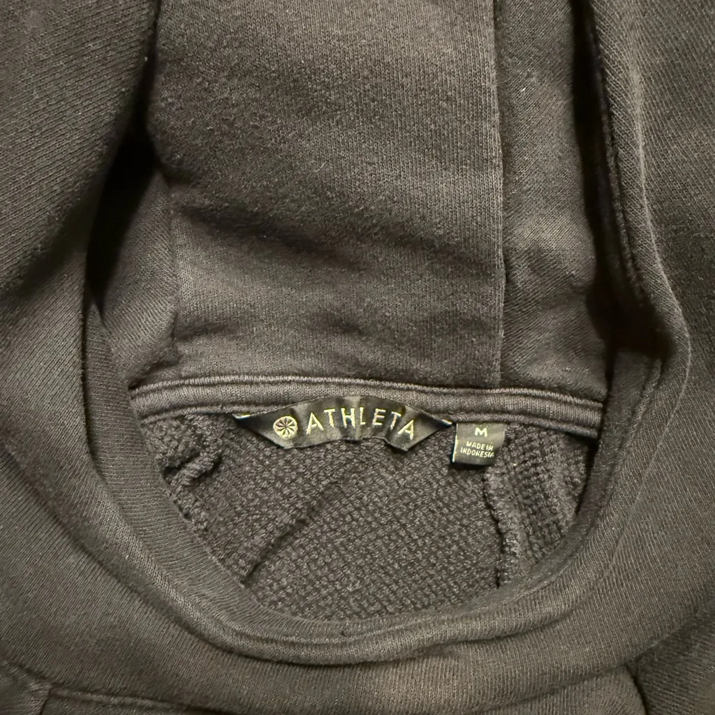 Athleta Women's Black Cowl Neck Hoodie - Size Medium - Image 3