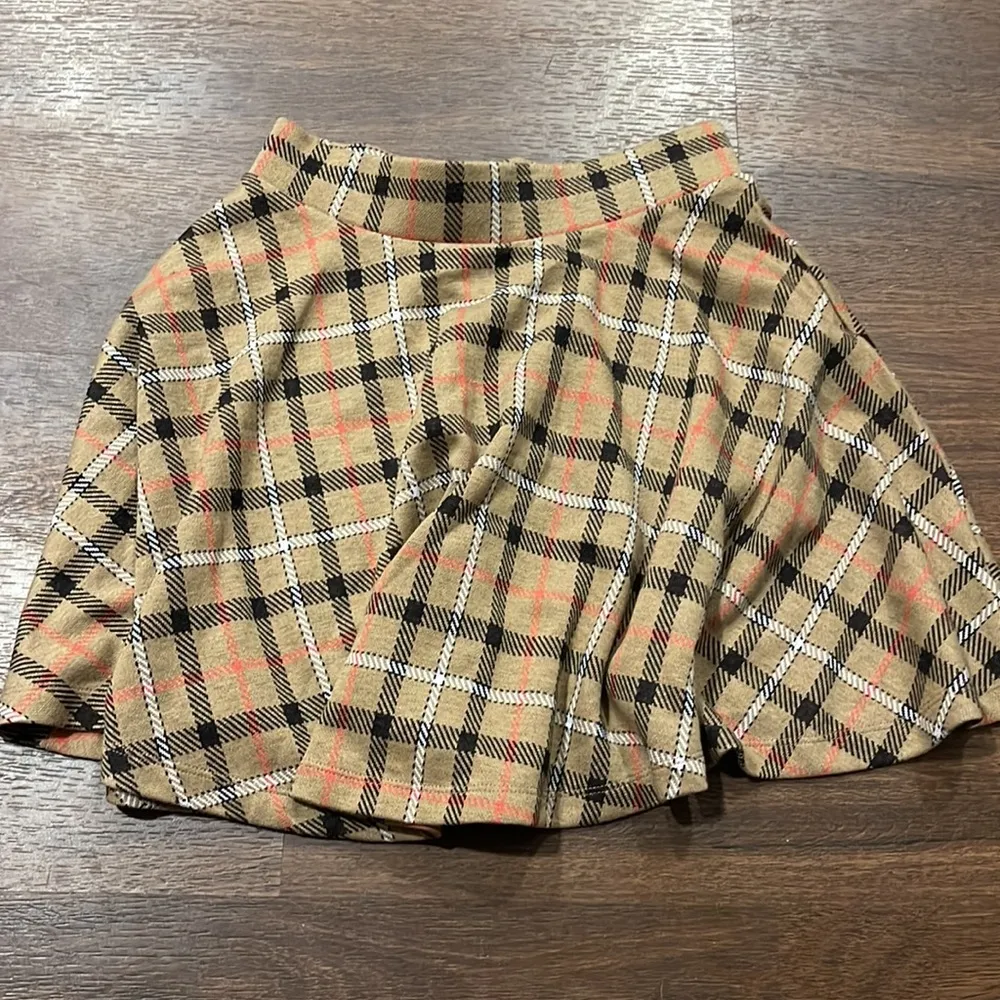 Francesca’s boutique brand skirt - Image 2