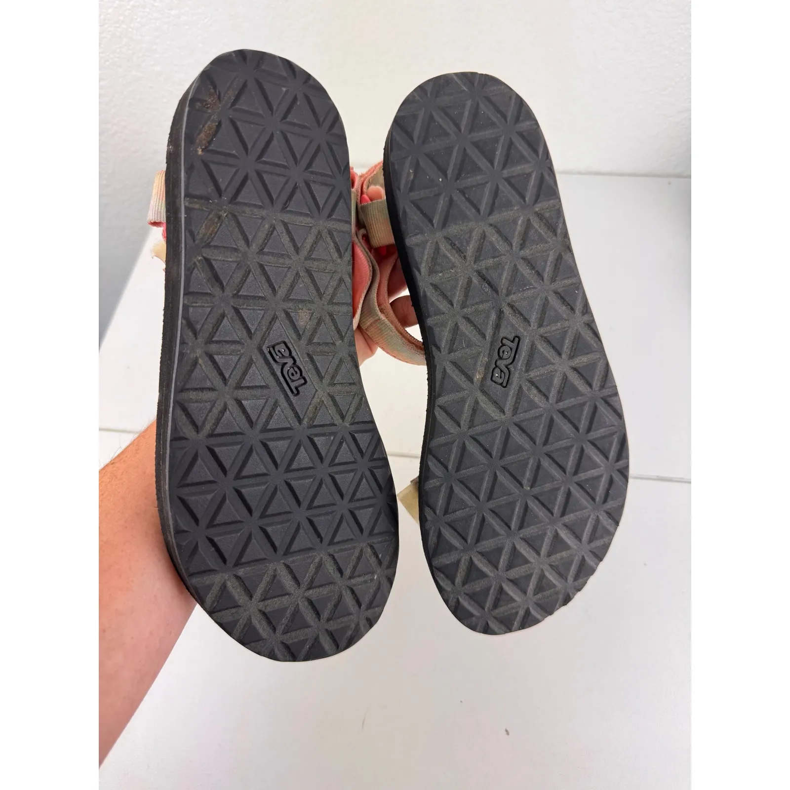 Teva Original Universal Tie Dye Pink Coral Strappy Sandals Womens Size‎ 9 - Image 5