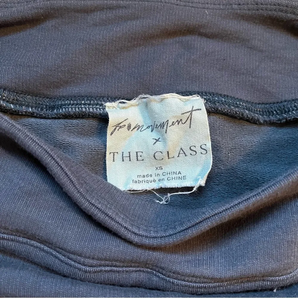 Free People movement x the class blue pullover sweatshirt size XS - Image 3