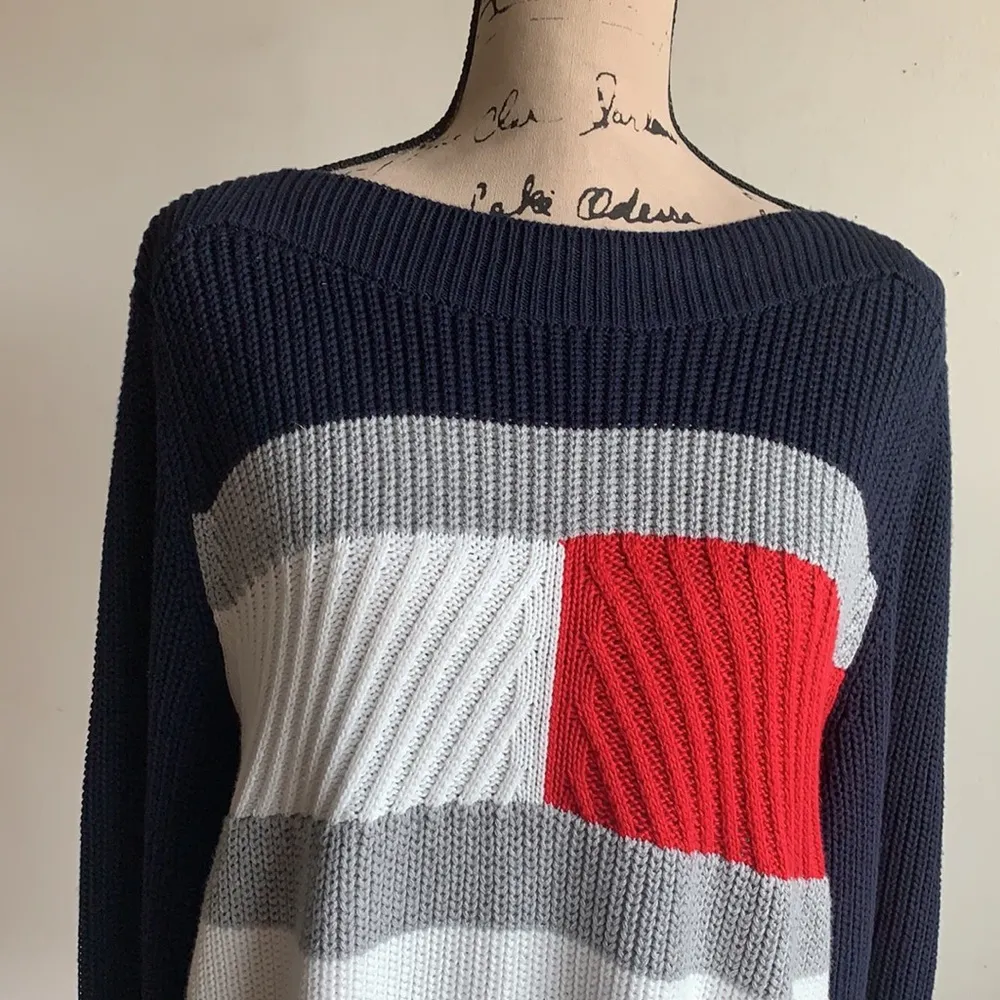 Y2K Tommy Hilfiger Logo Striped Ribbed Boatneck Sweater - Image 6