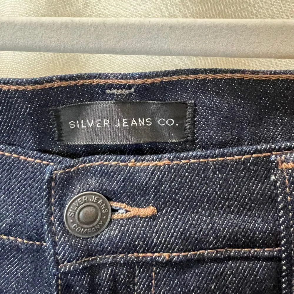 Silver Jeans High Rise‎ Eco Friendly Mid Stretch Dark Wash Trouser Jeans - Image 6