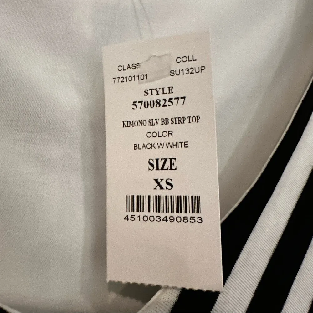 White House Black Market‎ Striped Flutter Sleeve Blouse Women's XS Black White - Image 3