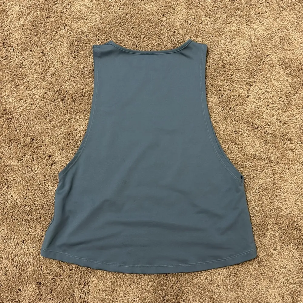 dark teal workout tank top - Image 2