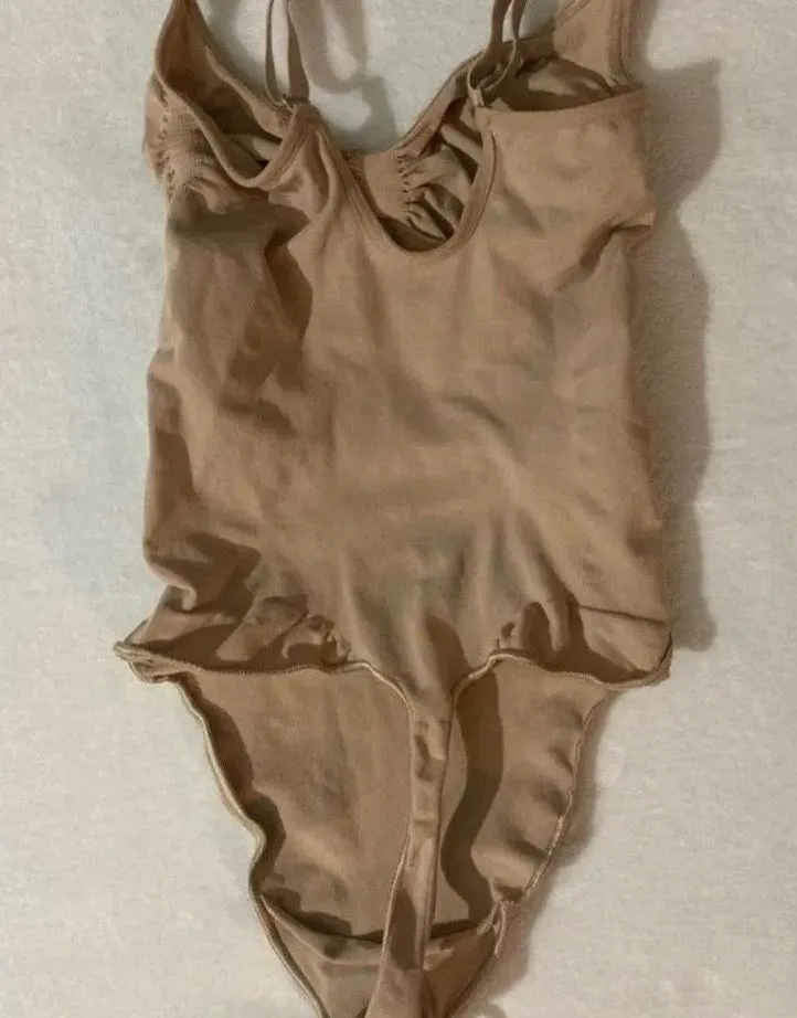 SKIMS Sculpting Thong Bodysuit L - Image 3