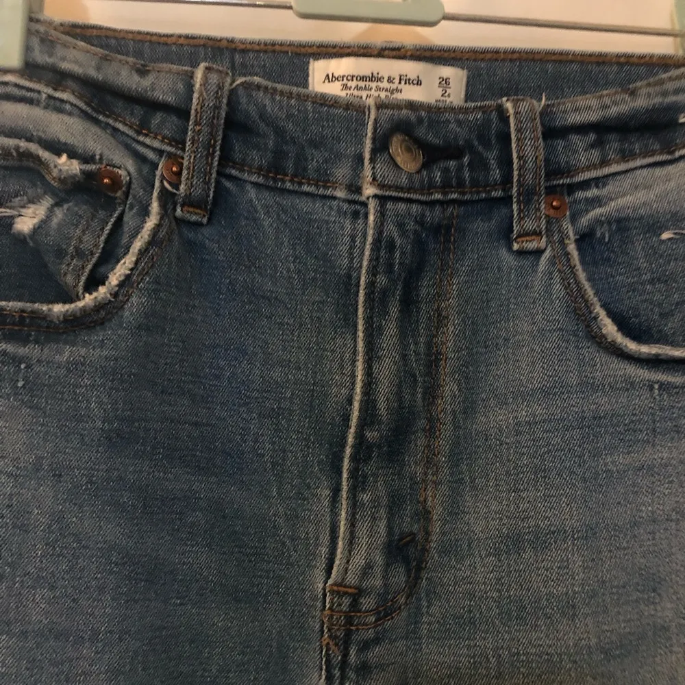 ABERCROMBIE & FITCH Ankle Straight Ultra High Rise Jeans Size 26 - Image 6