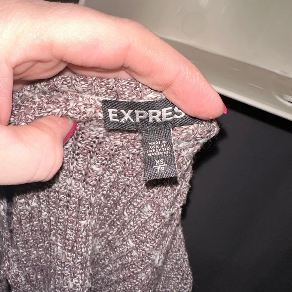 EXPRESS Cute Oversized Neutral Sweater - Image 5