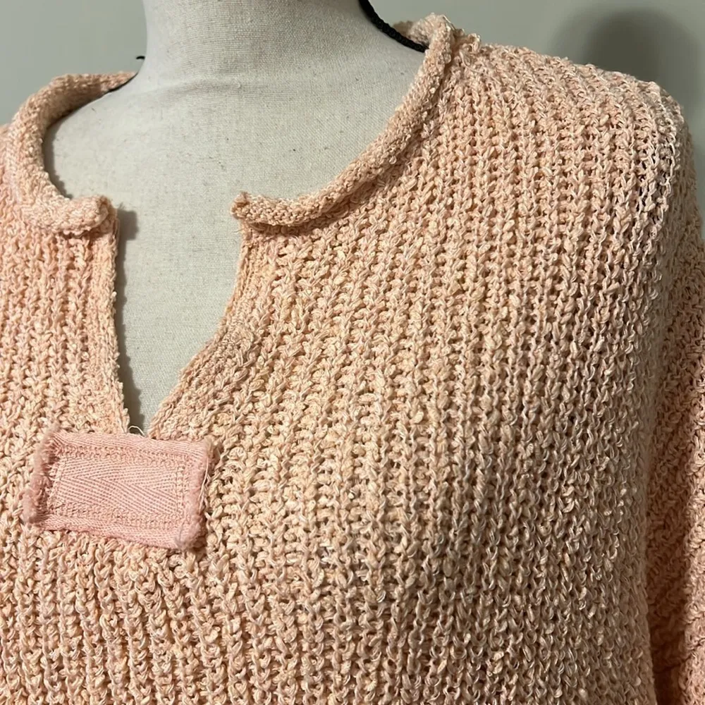 She + Sky small peachy chunky split neck detail sweater long sleeves and cuffs - Image 4
