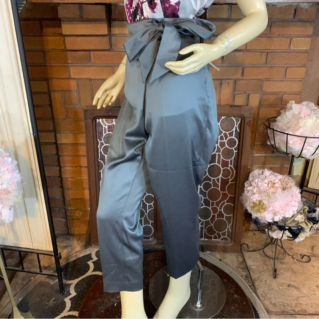 WHITE HOUSE BLACK MARKET SILVER SATIN TAPER LEG DRESSY PANTS NWT (10) - Image 5