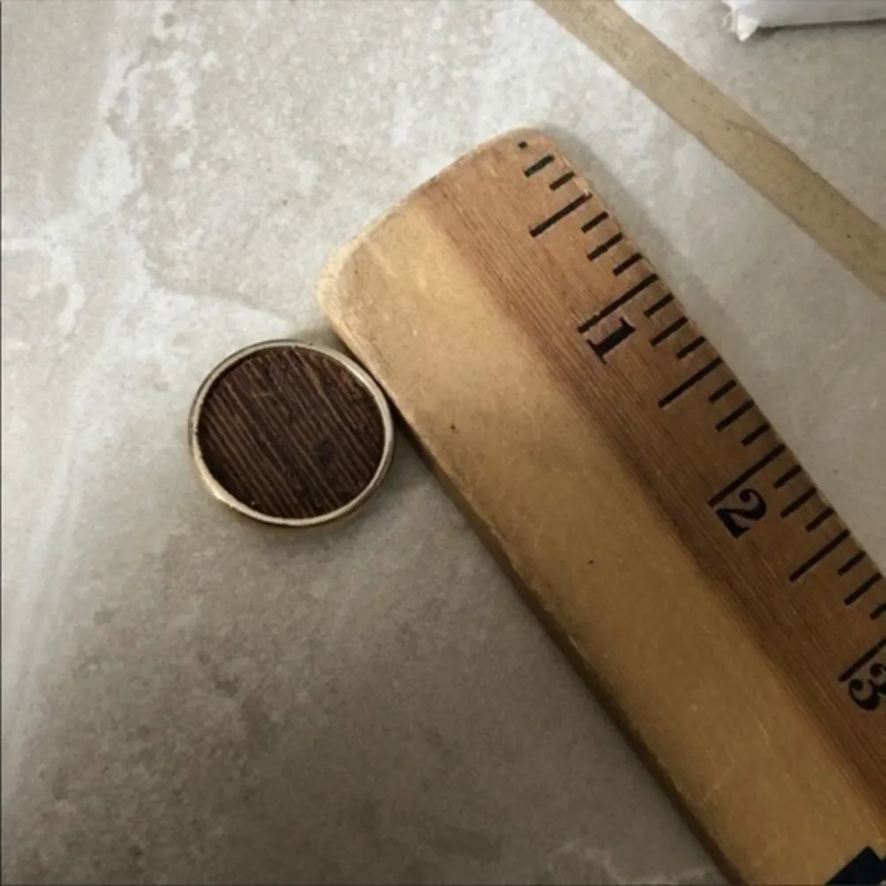 Vintage Circle Shape Clip On Earrings Preowned good condition no flaws - Image 4