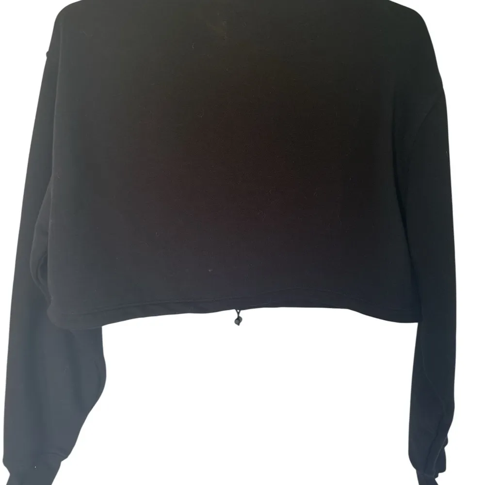 SARAH'S DAY X WHITE FOX UNDERCARD
CROPPED SWEATER BLACK - Image 3