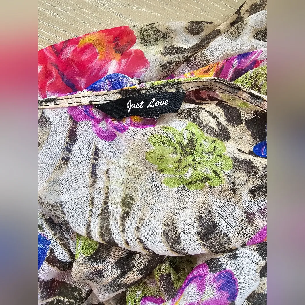 Floral and Leopard Print Swim Coverup Sheet Tunic with Beaded Neckline Pink Size undefined - Image 4