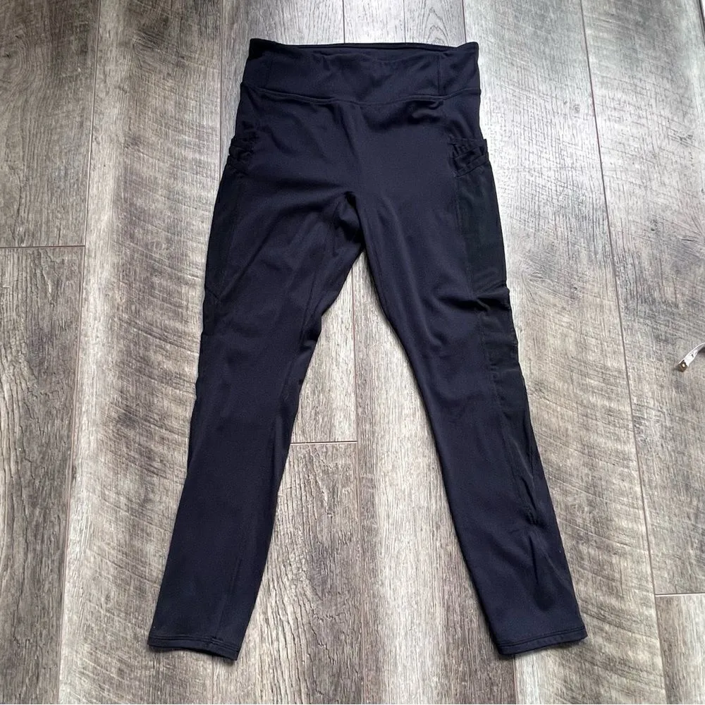 Fabletics Trinity Motion365® High Rise 7/8 Legging SZ Small in Black - Image 9