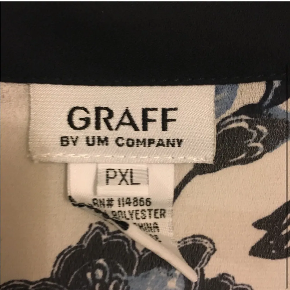 Nice Ladies Floral Button Front Blouse | Shirt | Top White Size undefined - Image 3