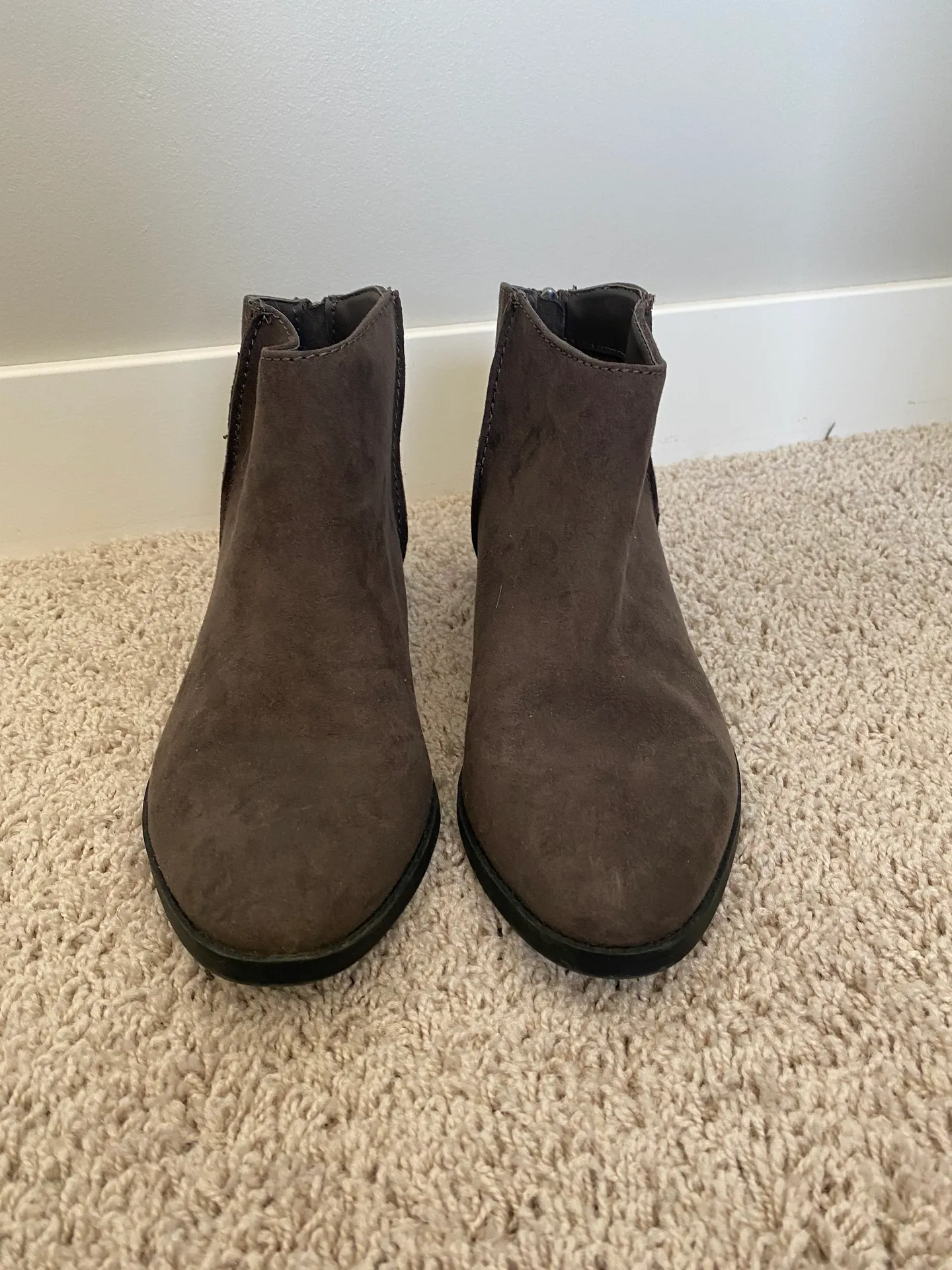 Universal Thread Short Booties - Image 3