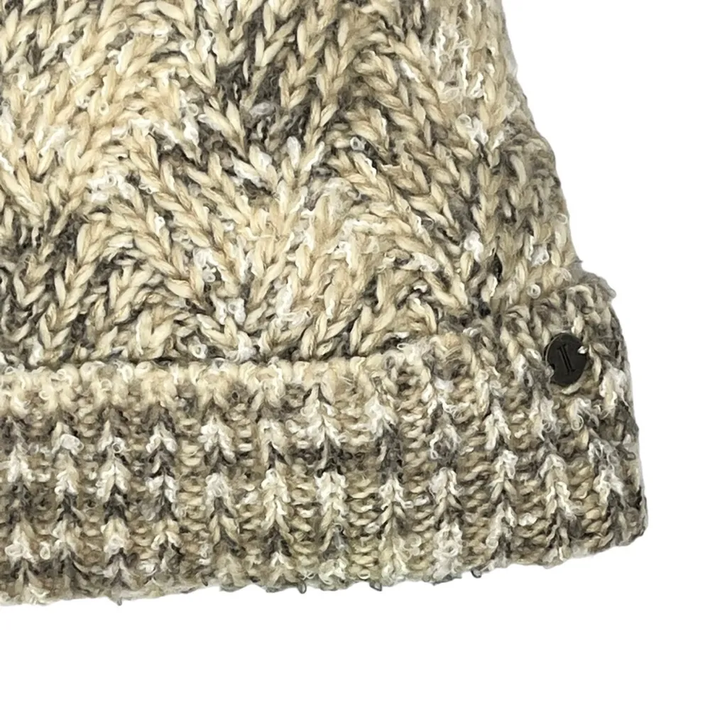 Igloos Pom Pom Green and Beige Bernie with Fuzzy and Cozy Interior New with Tags - Image 4