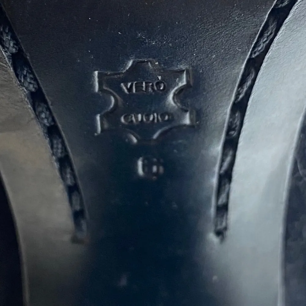 ♔ Croc Embossed Buckled Tall Heeled Boots Boot ♔ Black Suede ♔ 6M ♔ - Image 14