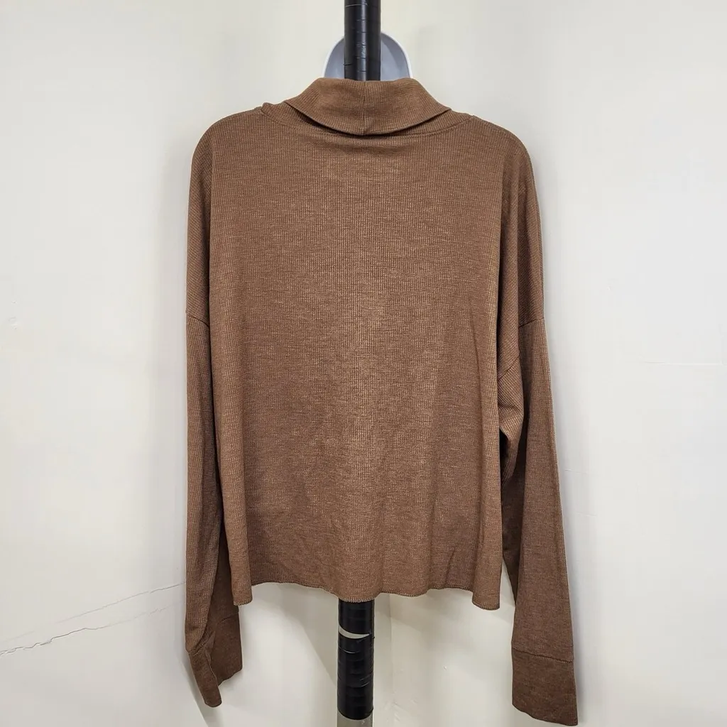 American Eagle Waffle Knit Crop Turtleneck - Brown - S - Image 3