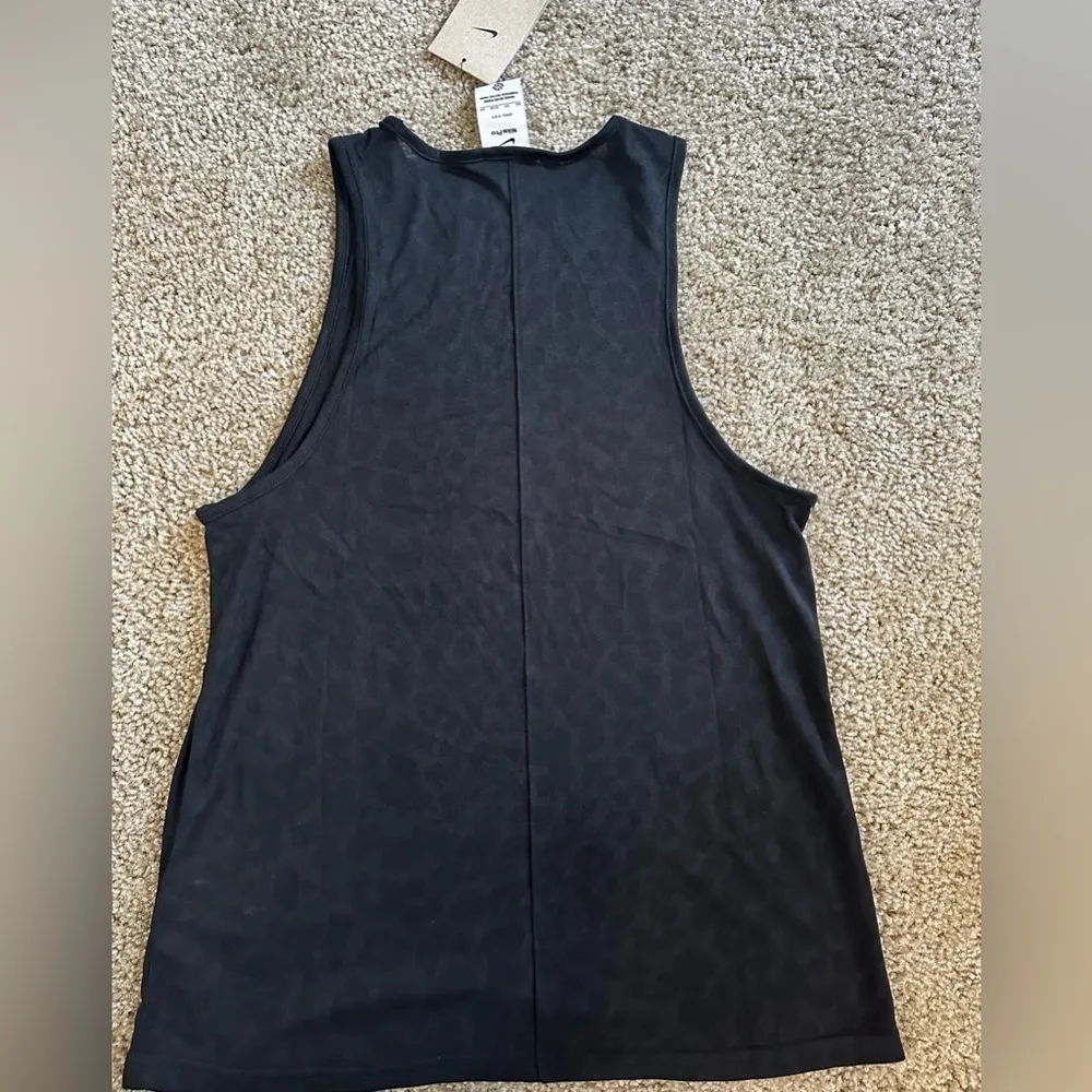 Nike Pro Training Tank Top XS Women's Cheetah Leopard - Image 5