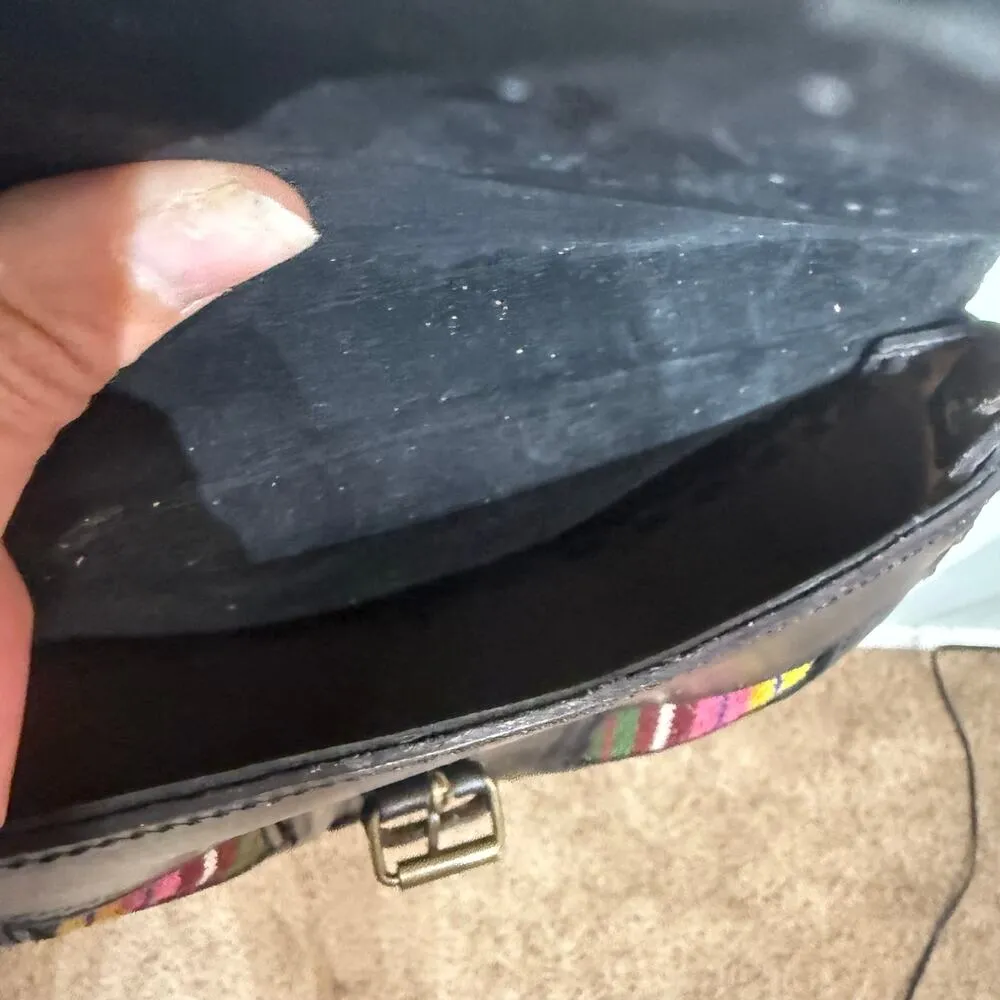 Black Hand Tooled Leather Boho Woven Accent Shoulder Bag - Image 7