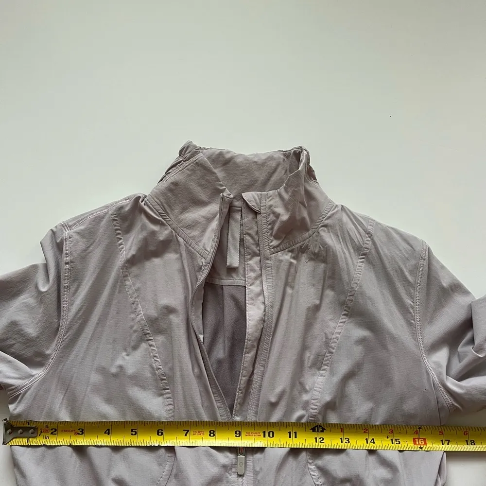 lululemon athletica Sights Seen Jacket Chrome-Size 6 - Image 7