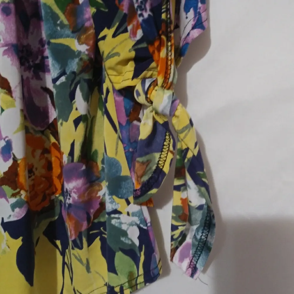 Unique spectrum US 2X Spring Flowers on Yellow Peasant Top Plus - Image 2