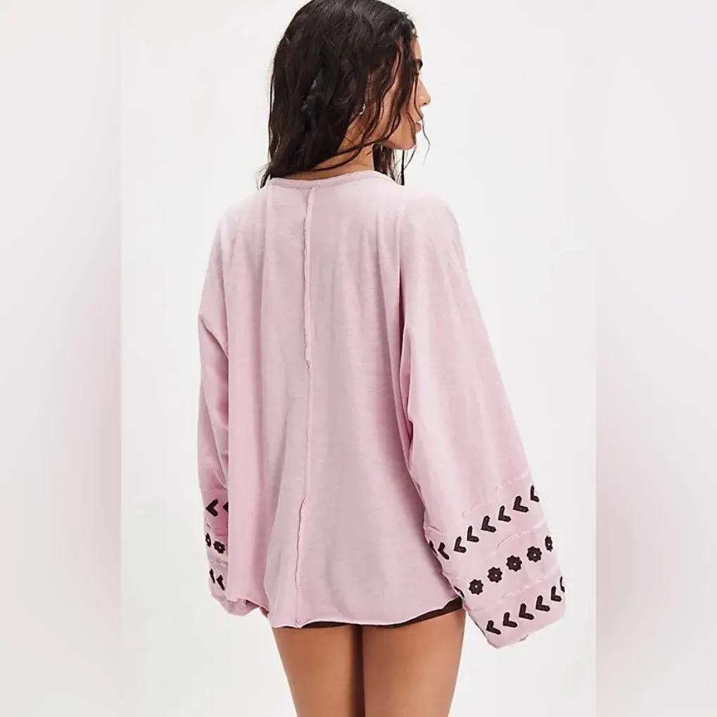Free People  Savannah Embroidered Top Size Large - Image 3