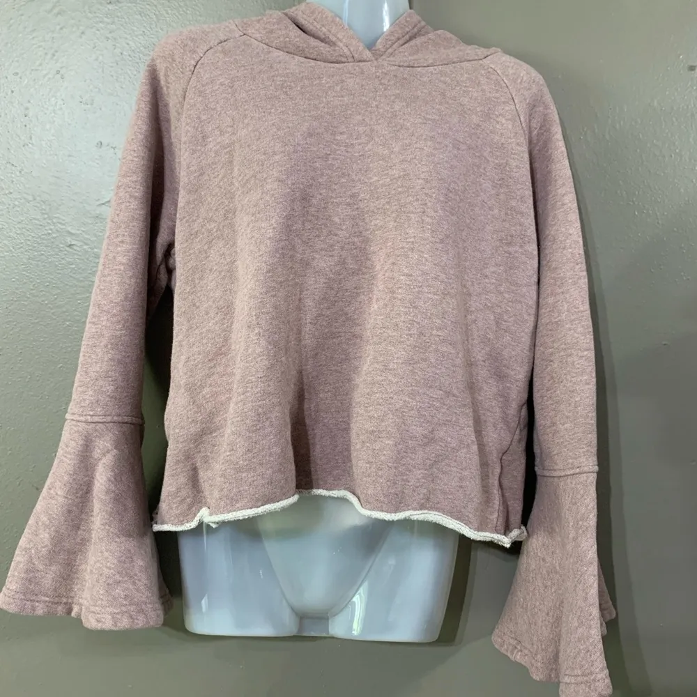 Mauve Bell Sleeve Cropped Hoodie - Image 2