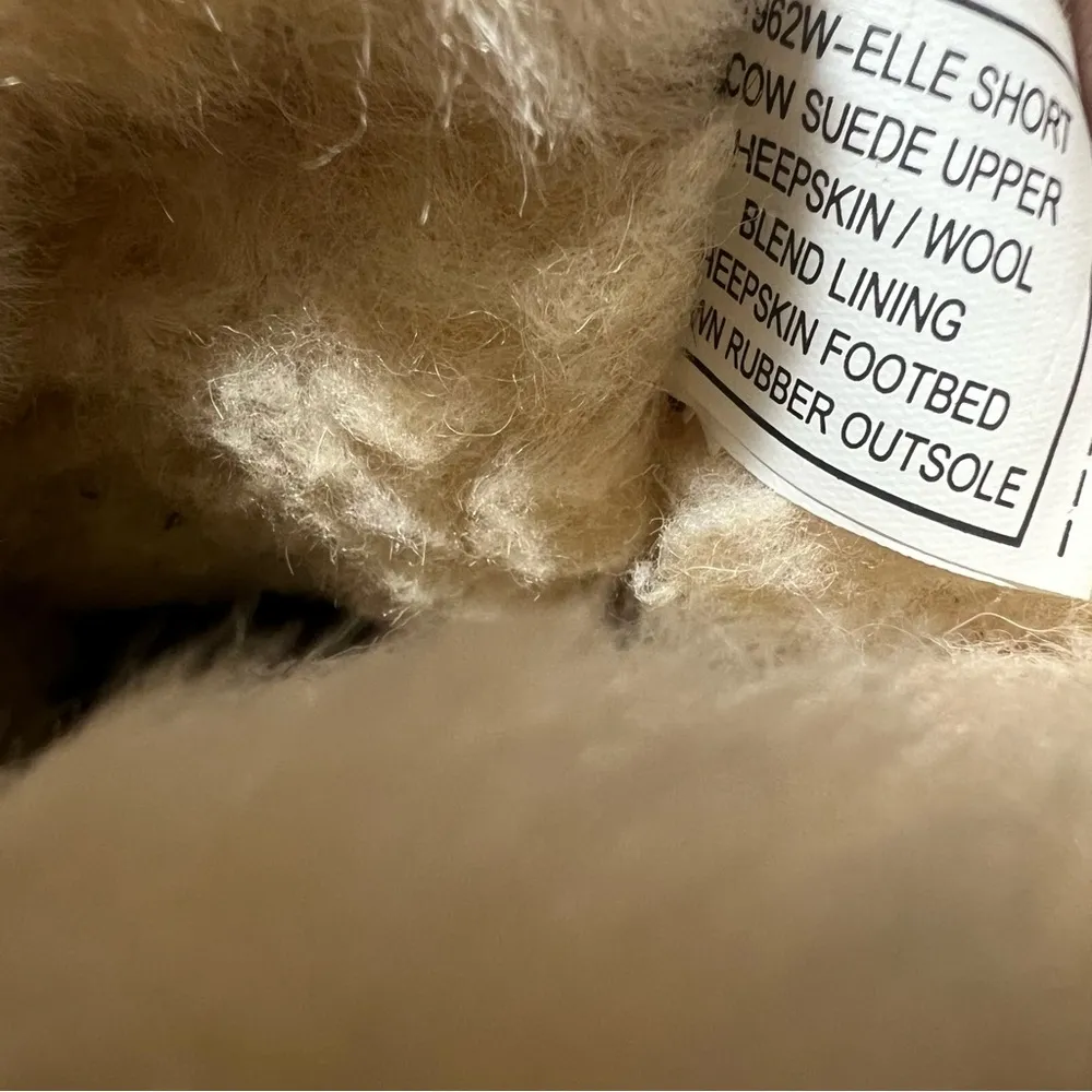 Bear Paw Elle Leather and Shearling Short Boots size 9 glittery - Image 9