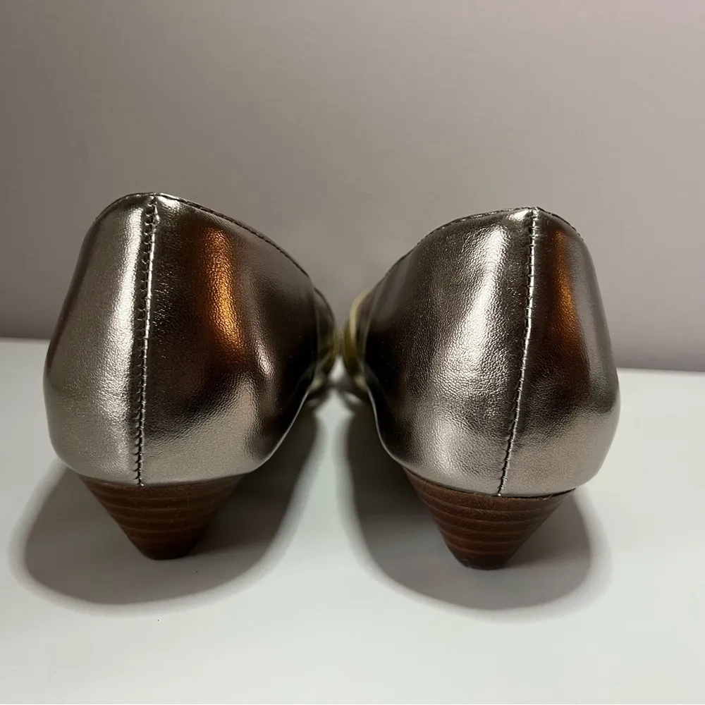 Nine West Women's Stephany Kitten Wedge Sandal Metallic Bronze, Silver Size 6 M - Image 5