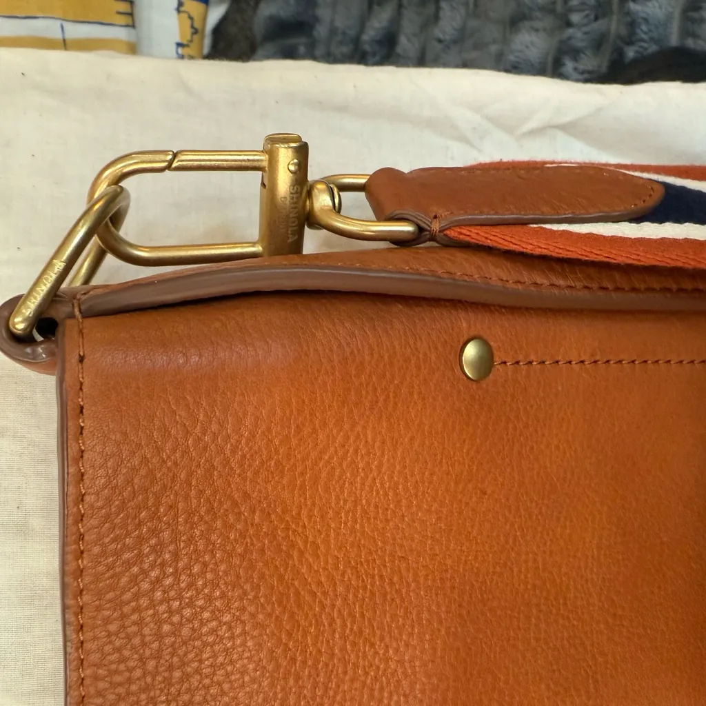 Shinola Pocket Crossbody Bag Leather Camel Tan Adjustable Strap New - Image 5
