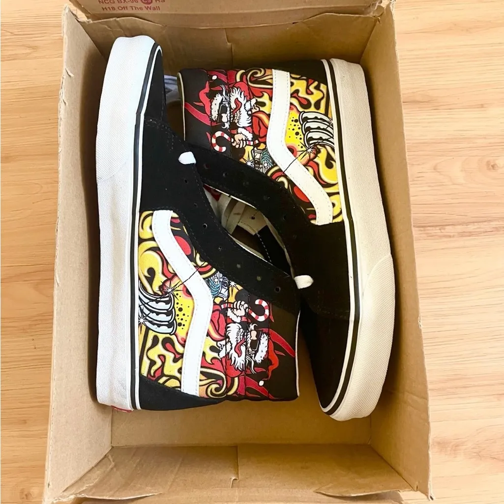 Vans Sk8-Hi Santa Flame Black Skate Shoes Women 8.5 US Mens 7.0 US - Image 10